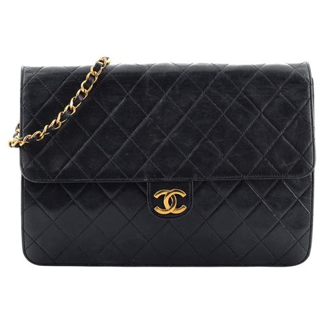 multi pochette chanel|Chanel vintage clutch with chain.